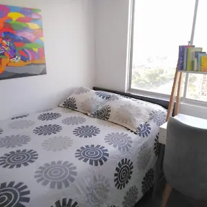 Habitación en casa particular Privada Comoda Vista, Bogotá